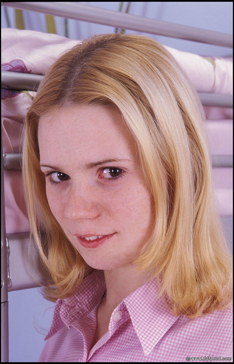 Дарья, 23 года, 5 размер груди